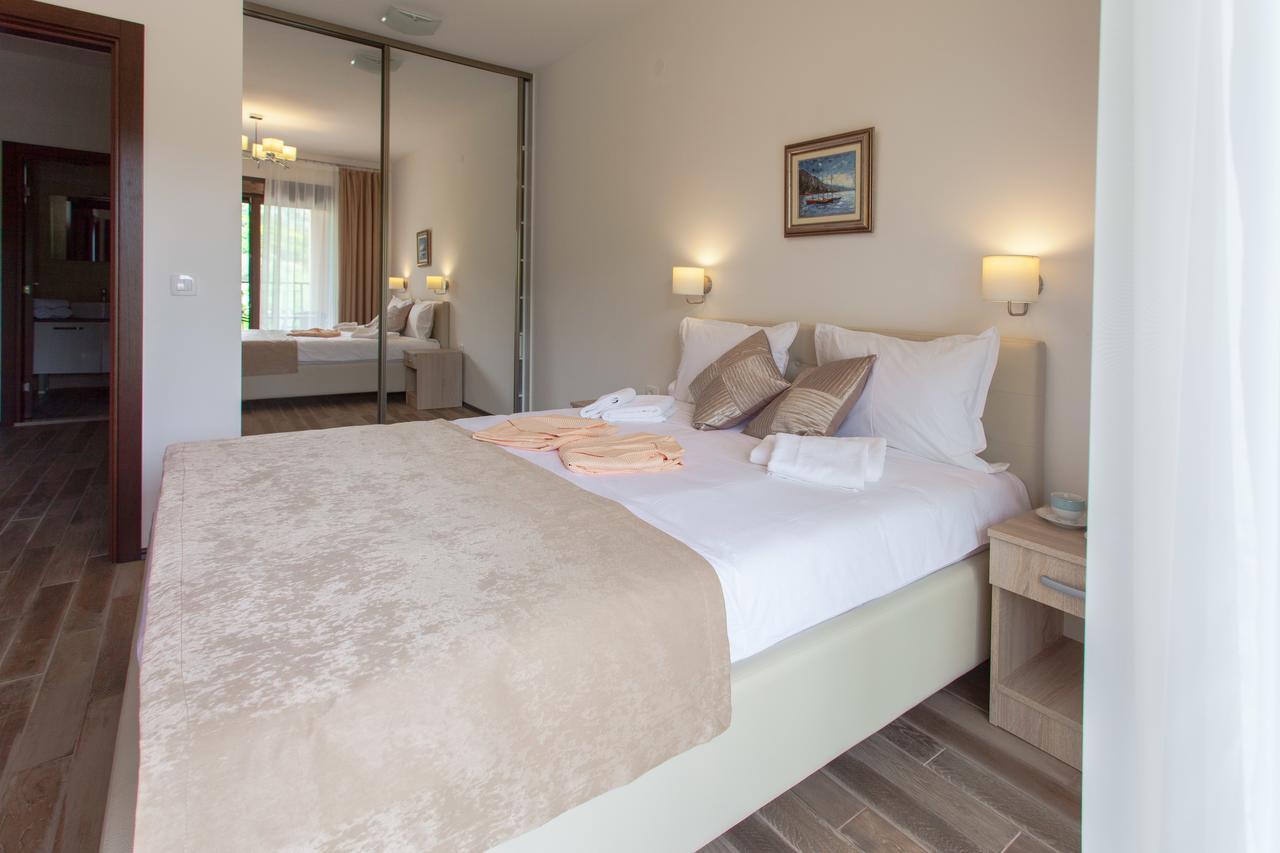 Rosmarino Apartment Sveti Stefan Ngoại thất bức ảnh
