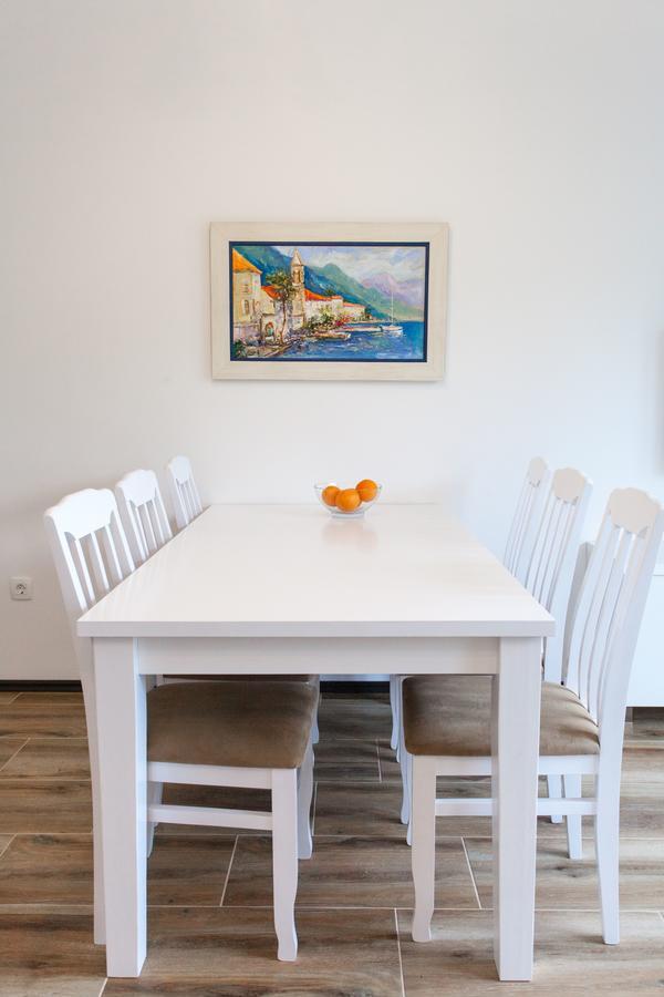Rosmarino Apartment Sveti Stefan Ngoại thất bức ảnh