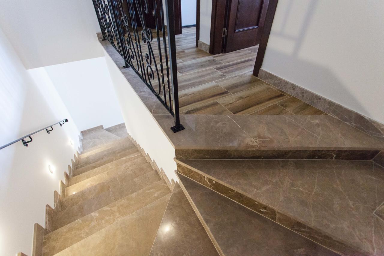 Rosmarino Apartment Sveti Stefan Ngoại thất bức ảnh