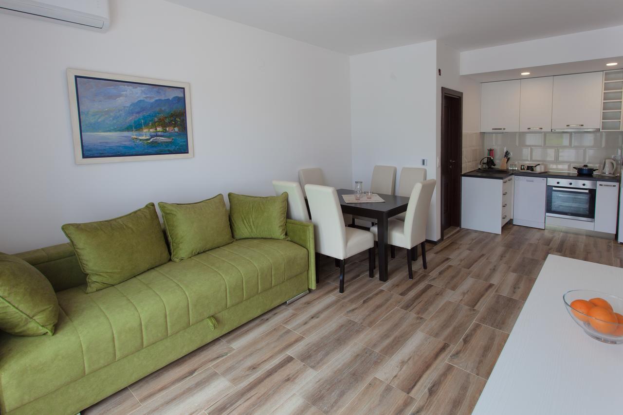 Rosmarino Apartment Sveti Stefan Ngoại thất bức ảnh