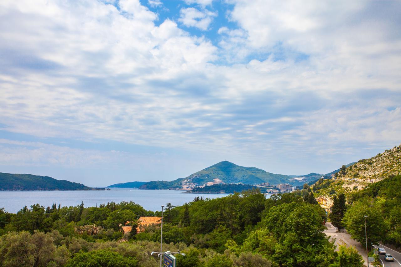 Rosmarino Apartment Sveti Stefan Ngoại thất bức ảnh