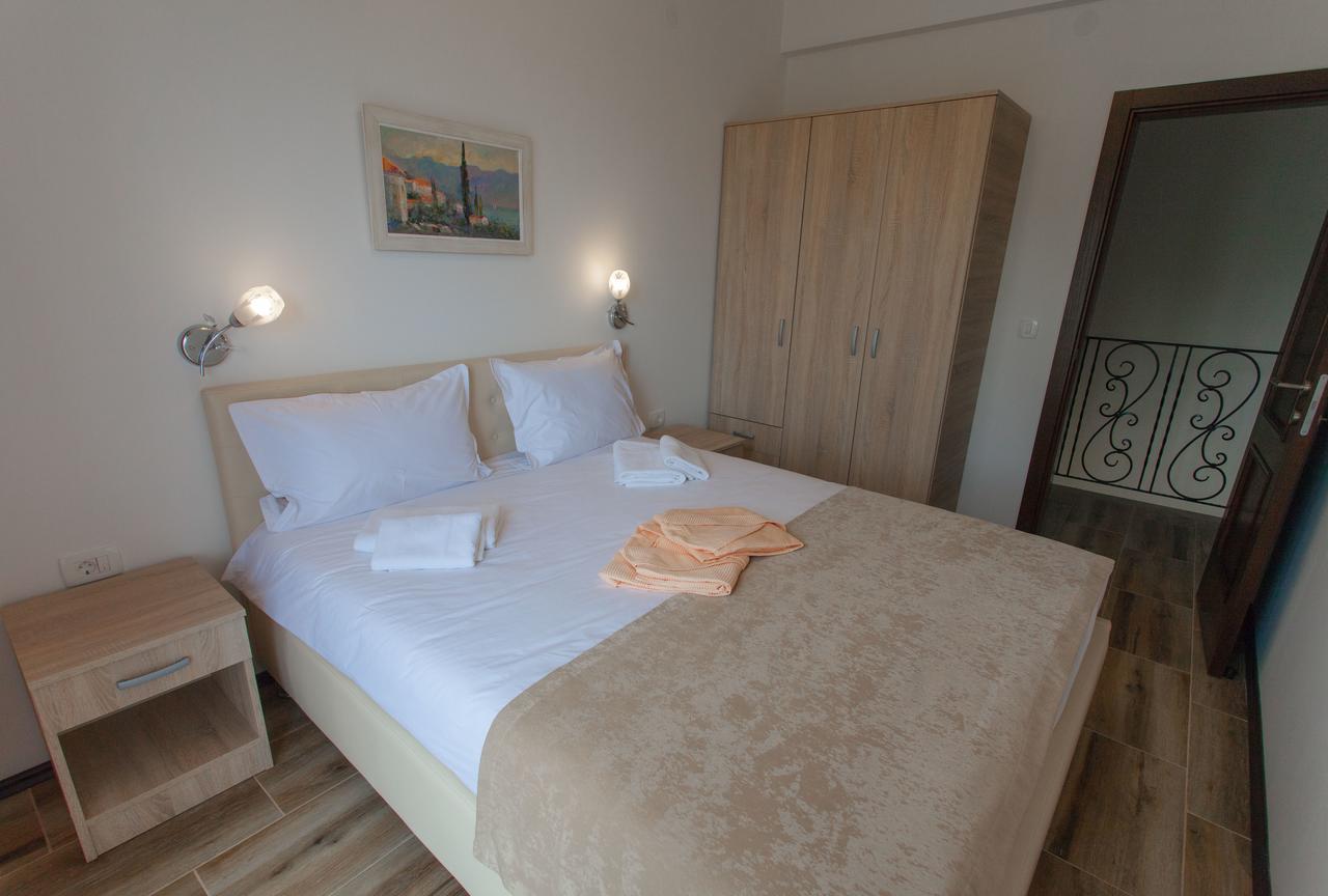 Rosmarino Apartment Sveti Stefan Ngoại thất bức ảnh