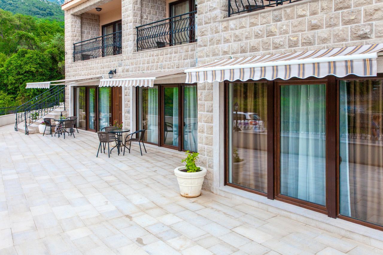Rosmarino Apartment Sveti Stefan Ngoại thất bức ảnh