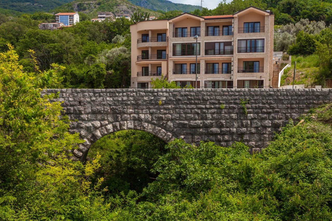 Rosmarino Apartment Sveti Stefan Ngoại thất bức ảnh