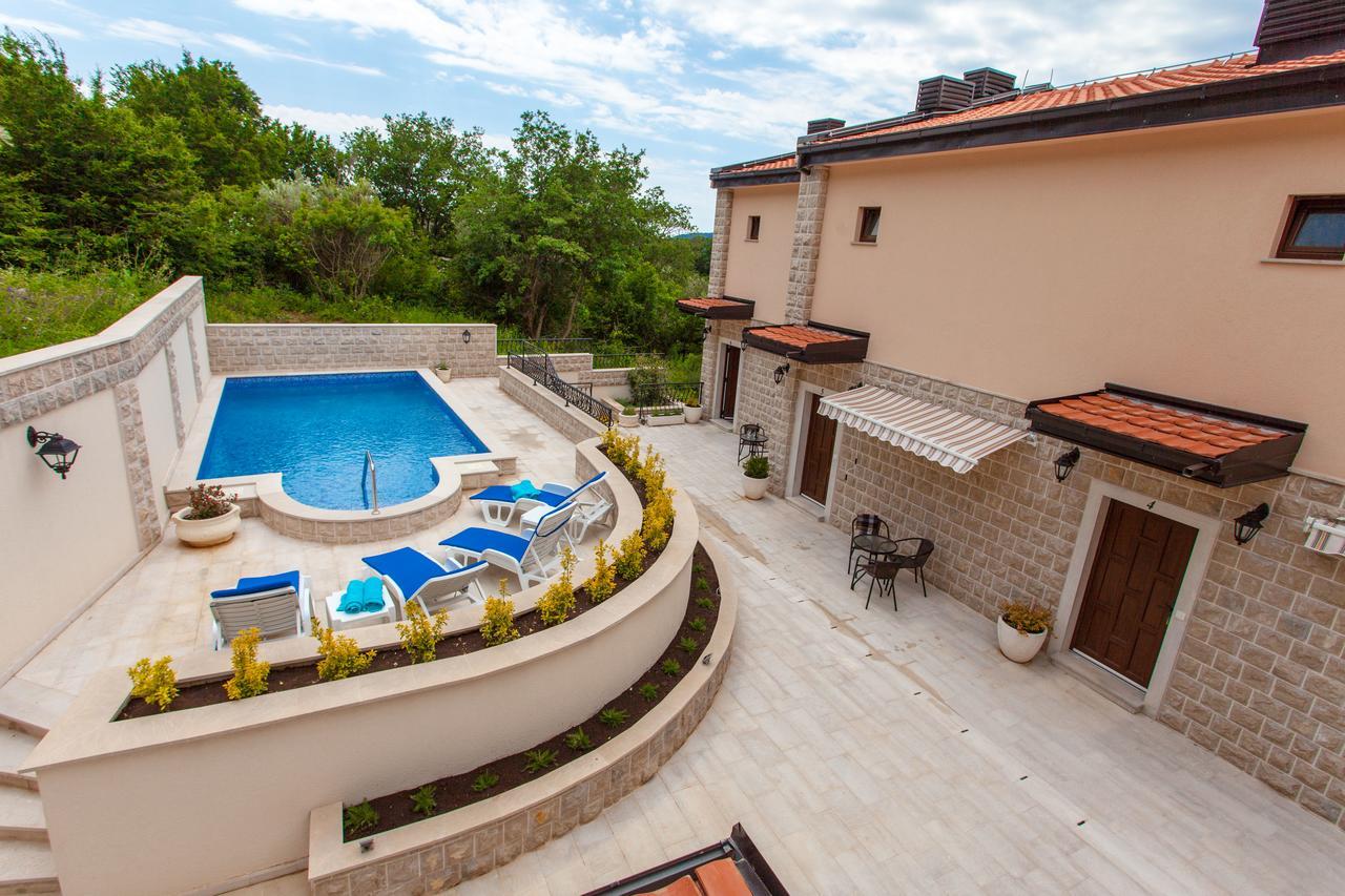 Rosmarino Apartment Sveti Stefan Ngoại thất bức ảnh