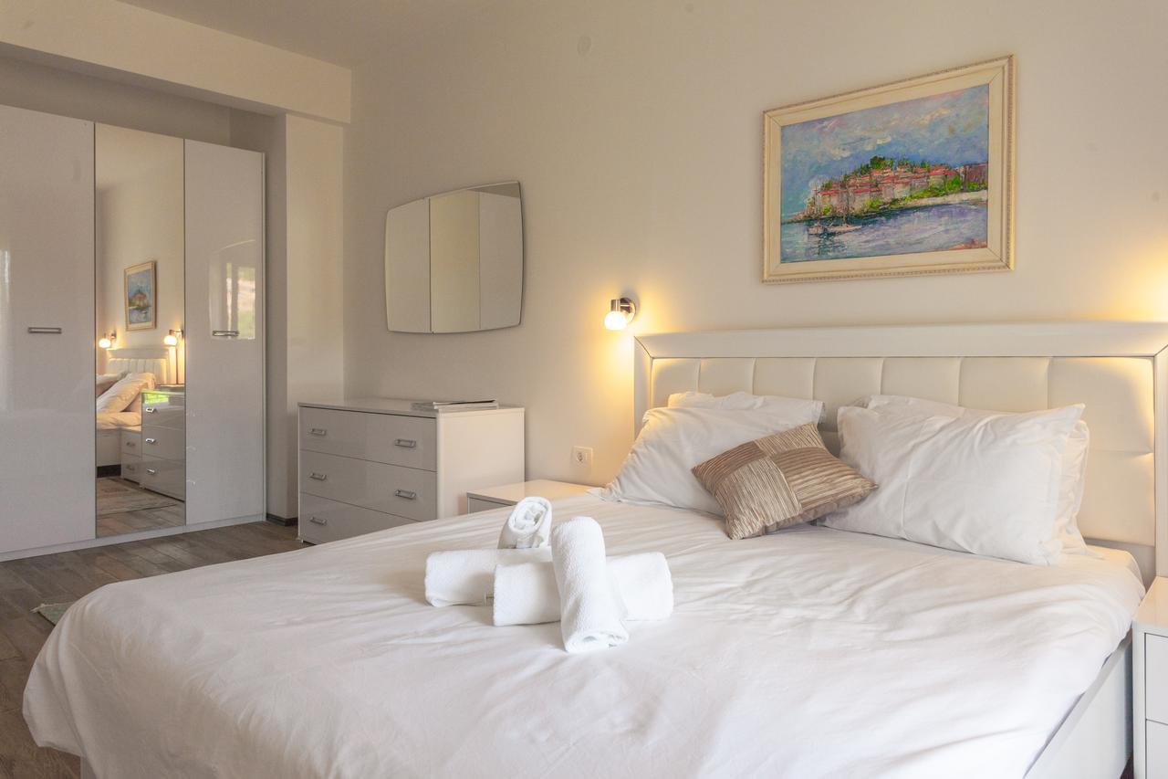 Rosmarino Apartment Sveti Stefan Ngoại thất bức ảnh